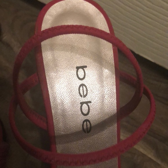 BEBE leather hot pink fuchsia sandal heels - Picture 7 of 11